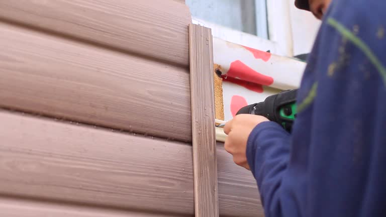 Best Custom Trim and Detailing for Siding  in Fairview, NC
